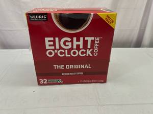 lot 77 image: MM. 32 K-Cups Eight OClock Coffee-Medium Roast