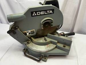 lot 81 image: G. Delta 10 Miter Saw-Model 36-070