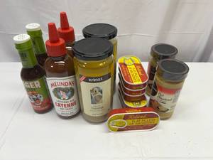 lot 130 image: LL. Assortment of Sauces