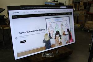lot 3 image: Samsung QM85N Ultra High Definition 4K UHD 85 Professional  Commercial-Grade Display  Monitor with Built-in Wi-Fi  AND