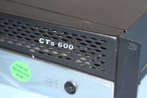 lot 41 image: Crown CTS 600 Two-Channel 300-Watt Pro Audio Power Amplifier
