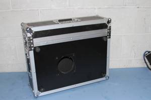 lot 98 image: Hard-Sided ATA-Rated Heavy Duty Equipment Storage & Travel Road Case