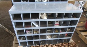 lot 28 image: Bolt Bin  Contents 1x2x3