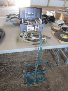 (Near New) Torch Set & Cart