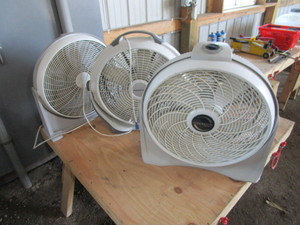 (3) Fans