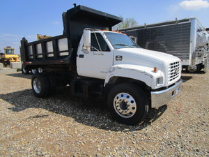 lot 9 image: 1998 Chevy C6500 Dump Truck
