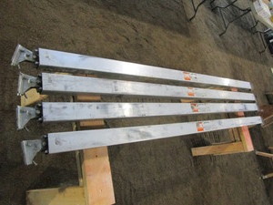 (4) Semi Load Bars