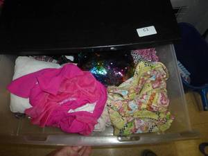 lot C01 image: 3 drawer organizer full of dress up stuff