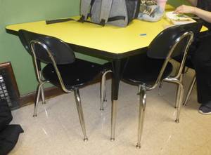 lot 226 image: Yellow table and 3 chairs (in hallway)