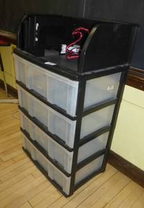lot 405 image: Plastic storage unit and any contents