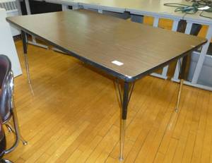 lot 503 image: Brown table adjustable legs 60x36