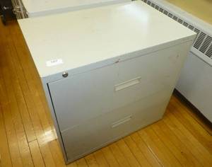lot 507 image: Two drawer lateral file cabinet and contents