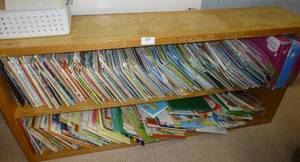 lot 607 image: 2 shelf bookcase and all the books