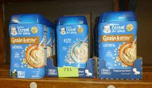 lot 731 image: New Gerber baby cereal, 7 Oatmeal and 3 Rice