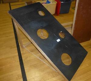 lot G26 image: 3 wood pieces for game nights, Lollipop holder, bean bag toss