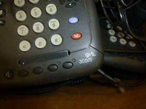lot G29 image: a couple of boxes of phones