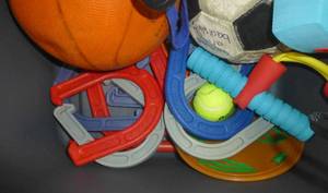 lot G41 image: Totes of toys