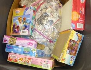 lot G69 image: Tote and box full of puzzles