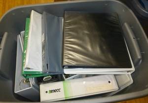 lot G84 image: 8 totes full of 3 ring binders, various sizes