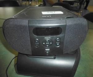 lot C67 image: Two CD players