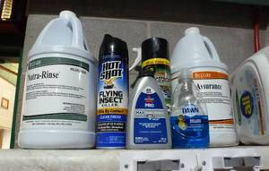 lot E49 image: Shelf of cleaner
