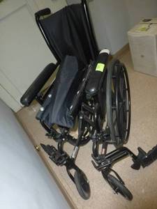 lot O51 image: Wheelchair