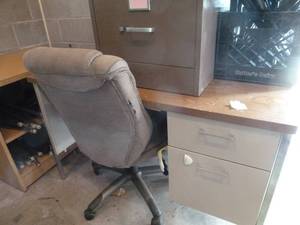 lot S2 image: file cabinet, desk and chair