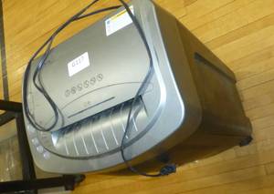 lot G117 image: Paper shredder
