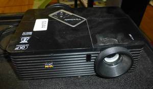 lot G144 image: Audio visual cart with Viewsonic projector