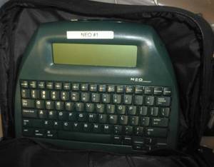 lot G181 image: 4 Neo and Alphasmart spelling and writing builders