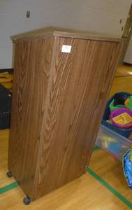 lot G12 image: podium on wheels