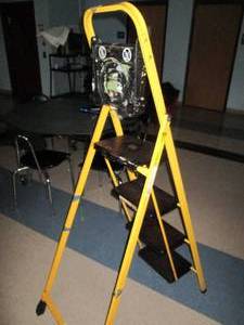 lot C300 image: Folding step ladder