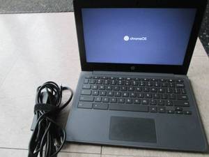lot O166 image: Chromebook, working