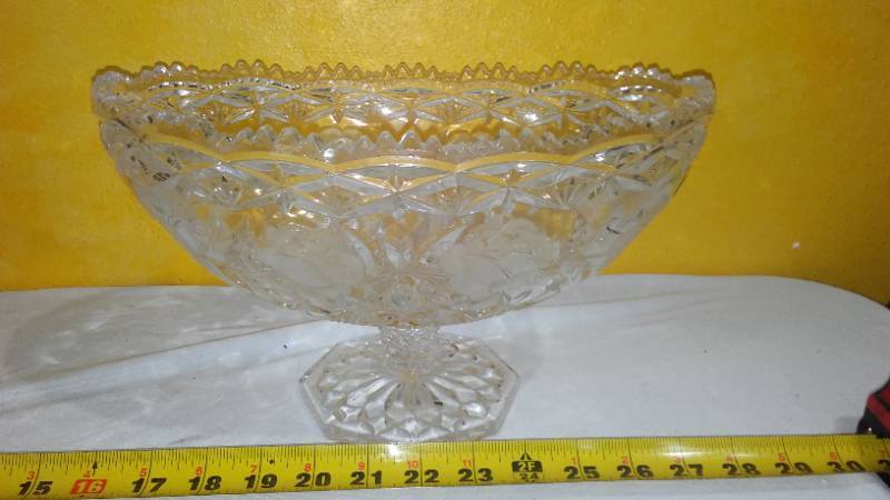&nbspCollectors Plates, Lead Crystal, Glass Candle Holders and More. - Huge Lot&nbsp