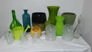 lot 768 image: Vases, Bottles and Globes.
