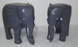 lot 842 image: Wood Elephants (2)