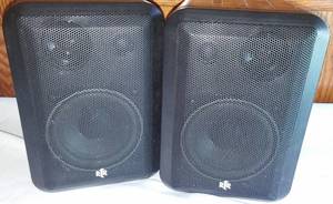 lot 862 image: Bic America BIC RTR V44-2 Indooroutdoor 3-Way Speakers (2)