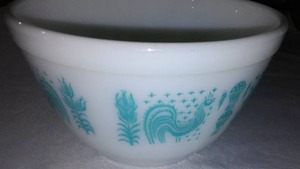 lot 874 image: Vintage Pyrex and More. Blue Amish Butterprint, Verde Pattern Cinderella Bowl.