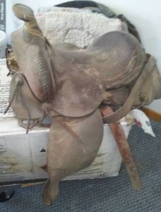 lot 896 image: Authentic Western Horse Saddle 15 Inch