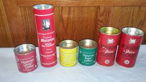 lot 926 image: Vintage Moravian Church Cookie Containers.