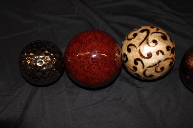 Decorative balls