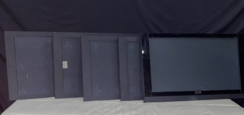 Set of 5 Monitors (for display only)