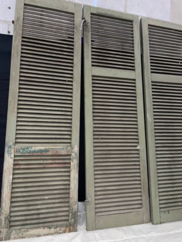 Set of 3 Window Shutters