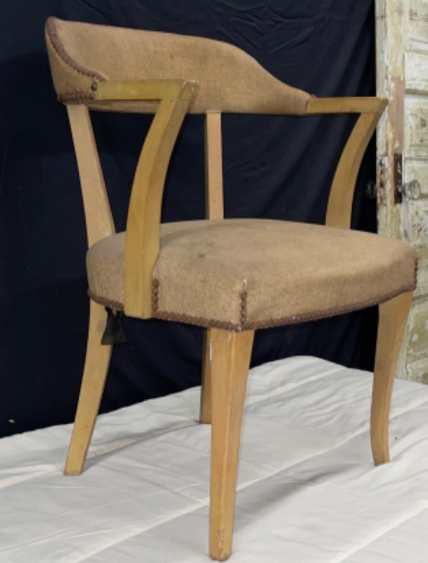 Upholstered Barrel Chair