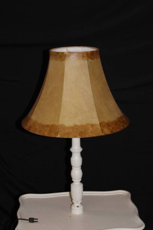 White Painted Lamp Table Combo wshade