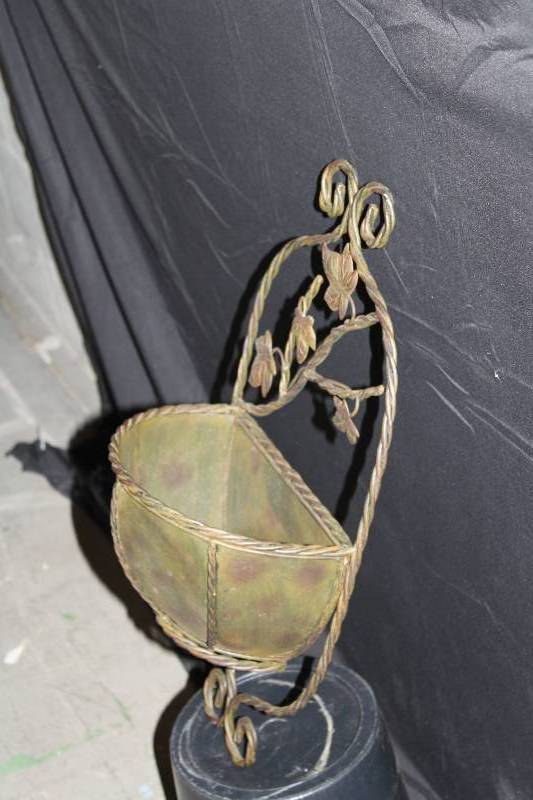 Ornamental Metal Plant Hanger