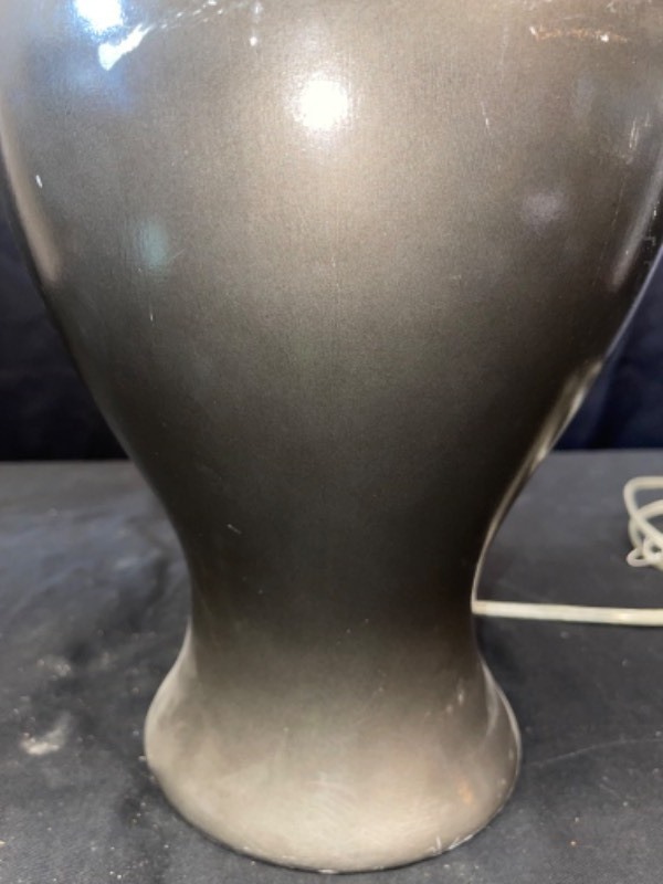 Metal table lamp