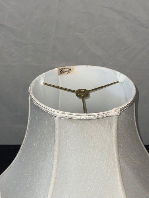 Lampshade with Scalloped BottomDiameter base   Diameter top  Height 