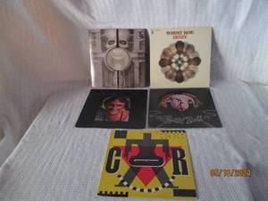 lot 4 image: Lot of 5 Vintage Vinyl Records