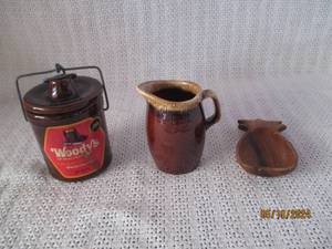 lot 66 image: Assorted Vintage Kitchenware Lot - Woodys Cheese Crock, Brown Glazed Pitcher, Wooden Spoon Rest
